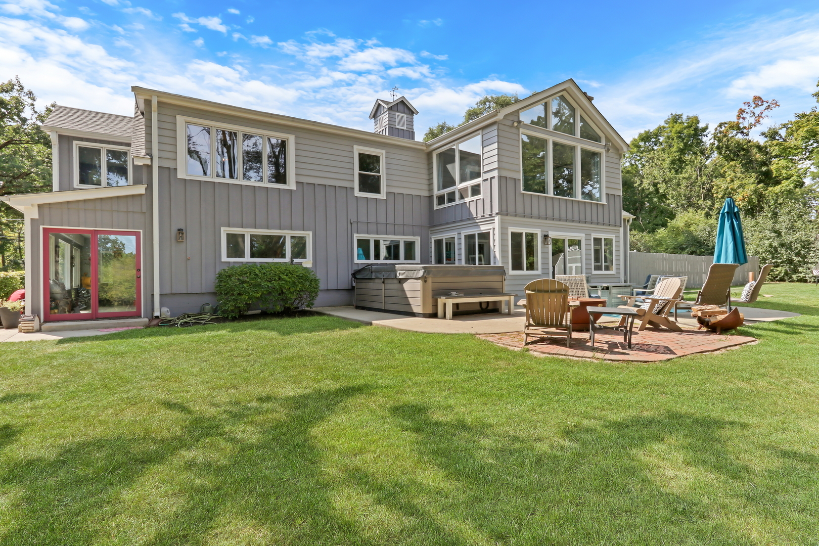 16400 W Kelly Road, Wadsworth, IL 60083