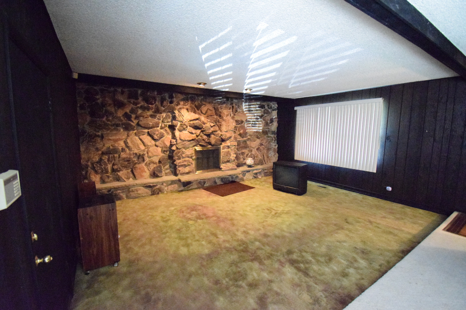 1114 Hewitt Drive, Des Plaines, IL 60016