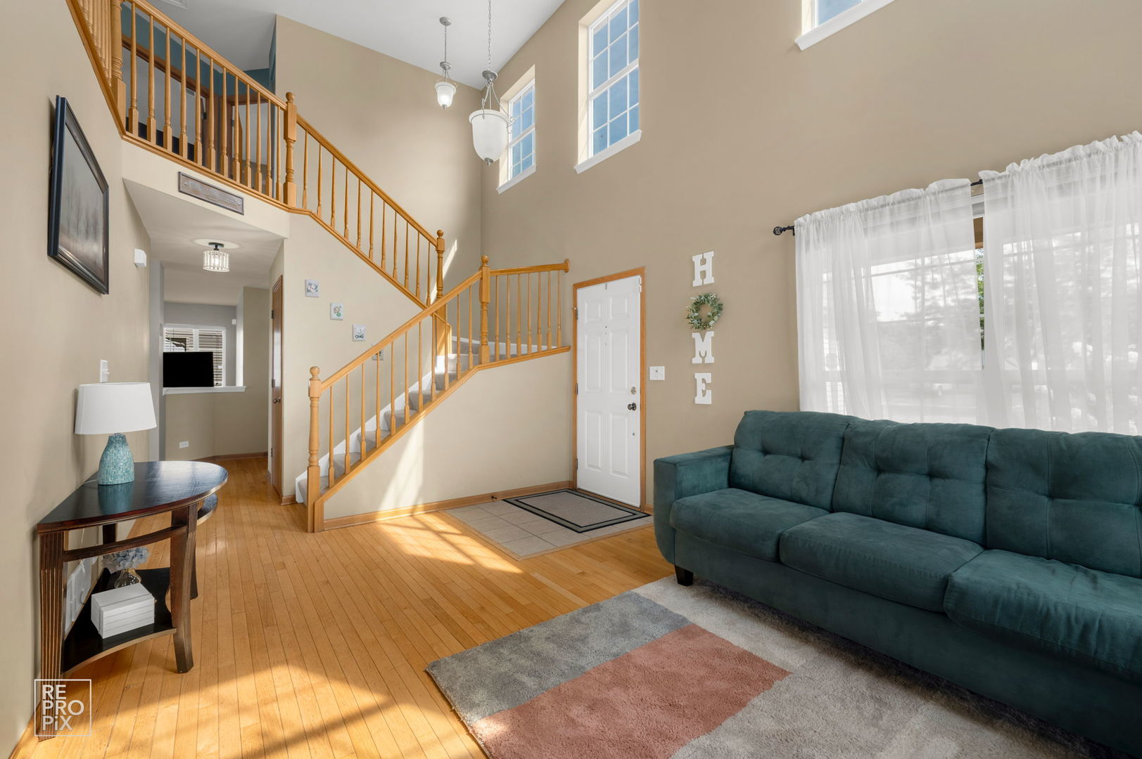 1354 S Abington Lane, Round Lake, IL 60073