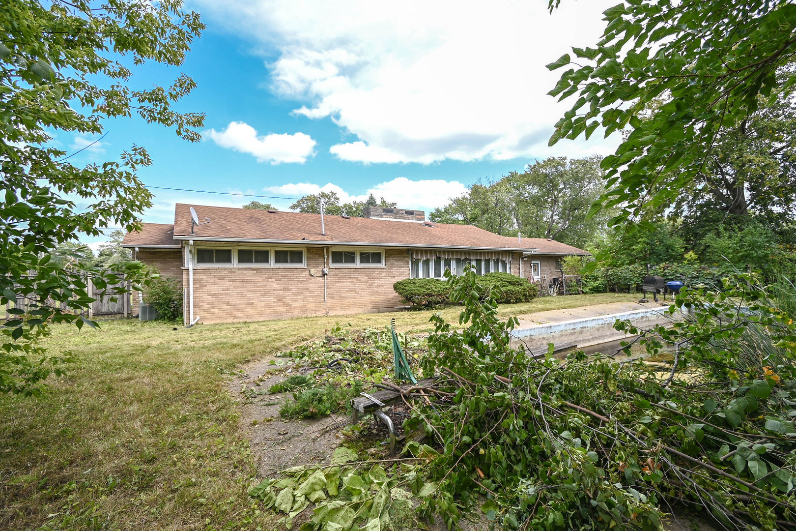 3100 Lebanon Avenue, Zion, IL 60099