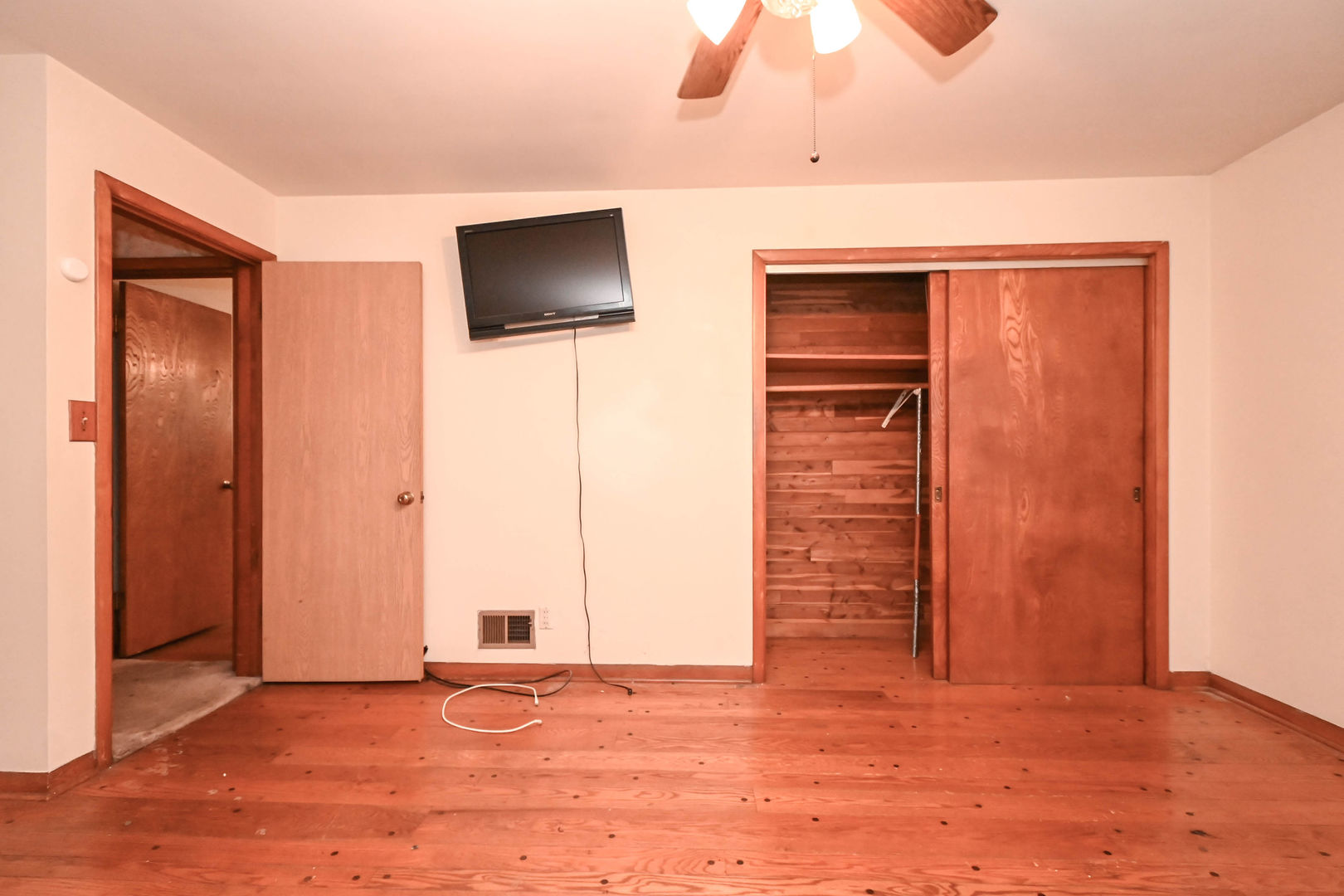 3100 Lebanon Avenue, Zion, IL 60099