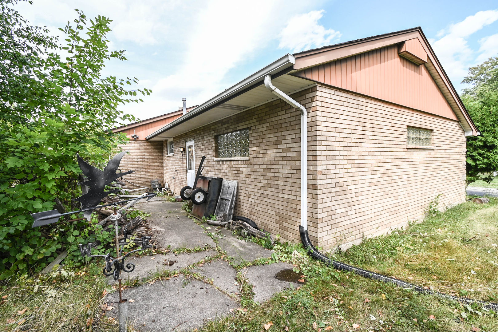3100 Lebanon Avenue, Zion, IL 60099