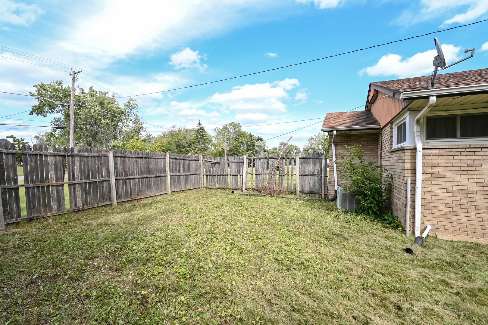 3100 Lebanon Avenue, Zion, IL 60099