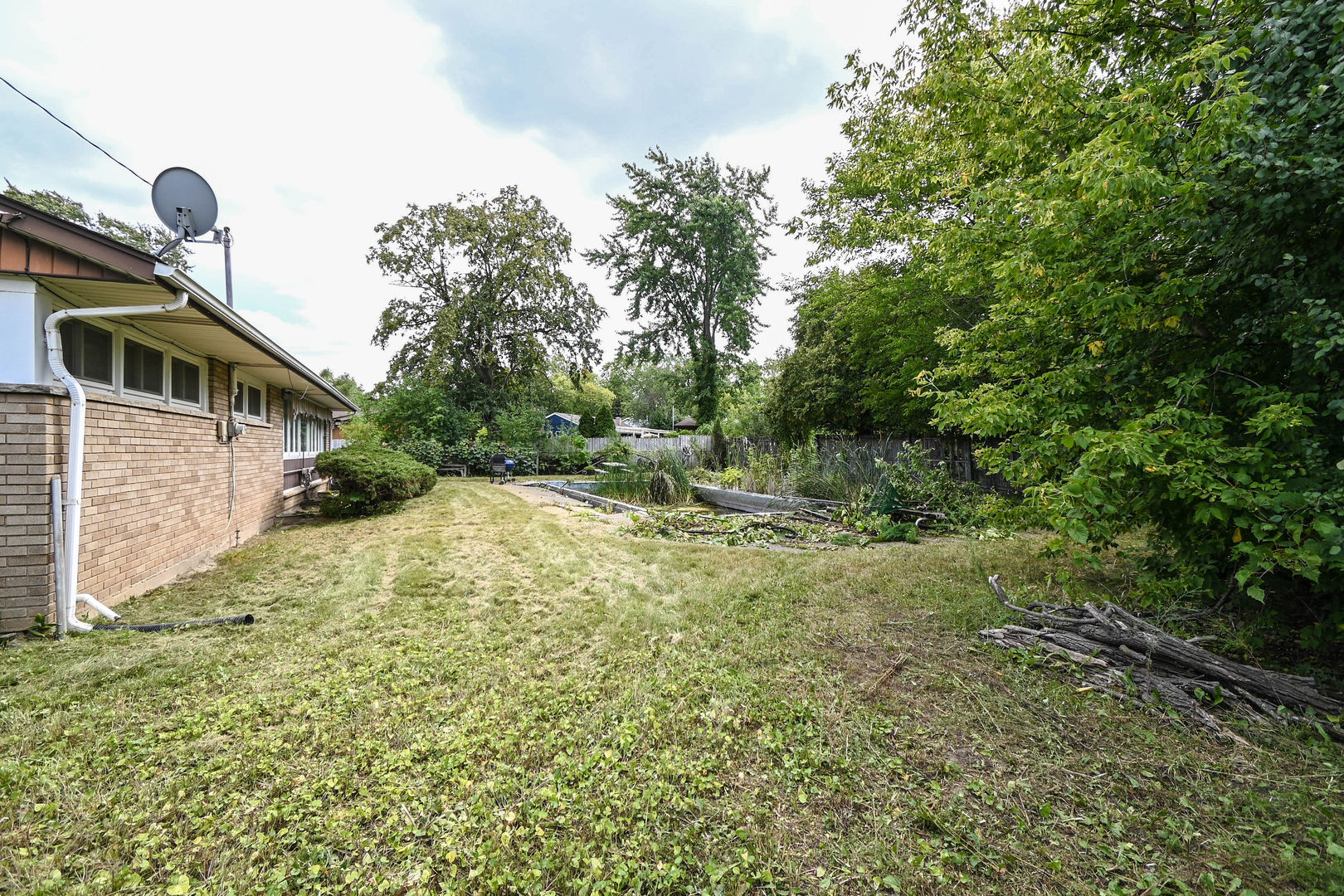3100 Lebanon Avenue, Zion, IL 60099