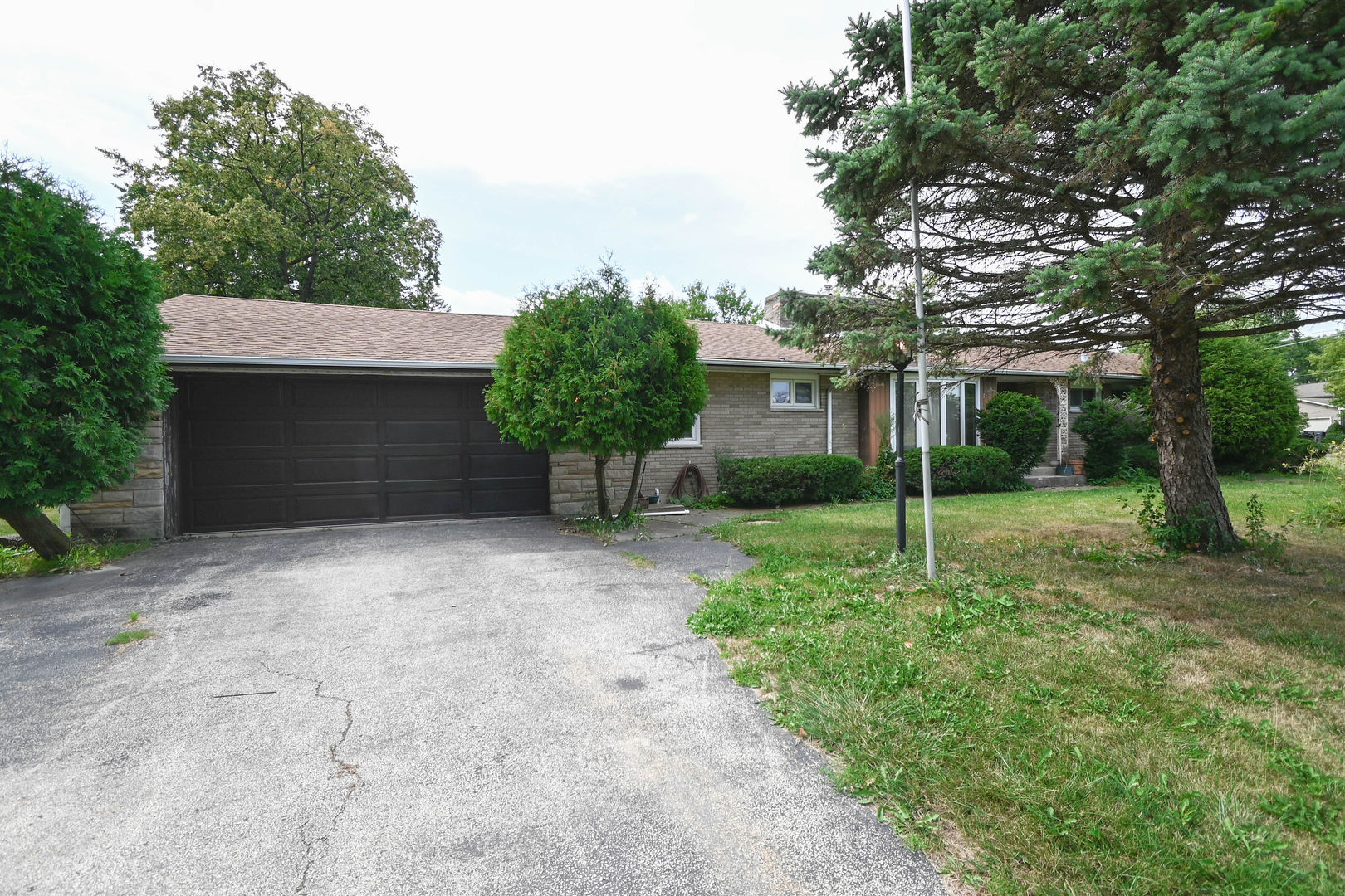 3100 Lebanon Avenue, Zion, IL 60099