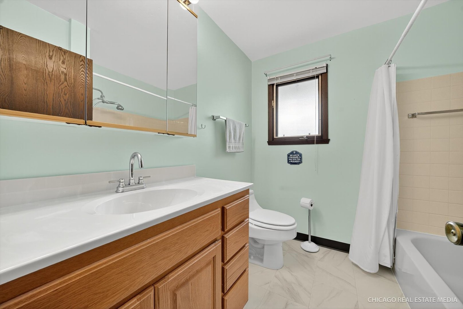 129 Caryville Lane, Schaumburg, IL 60193