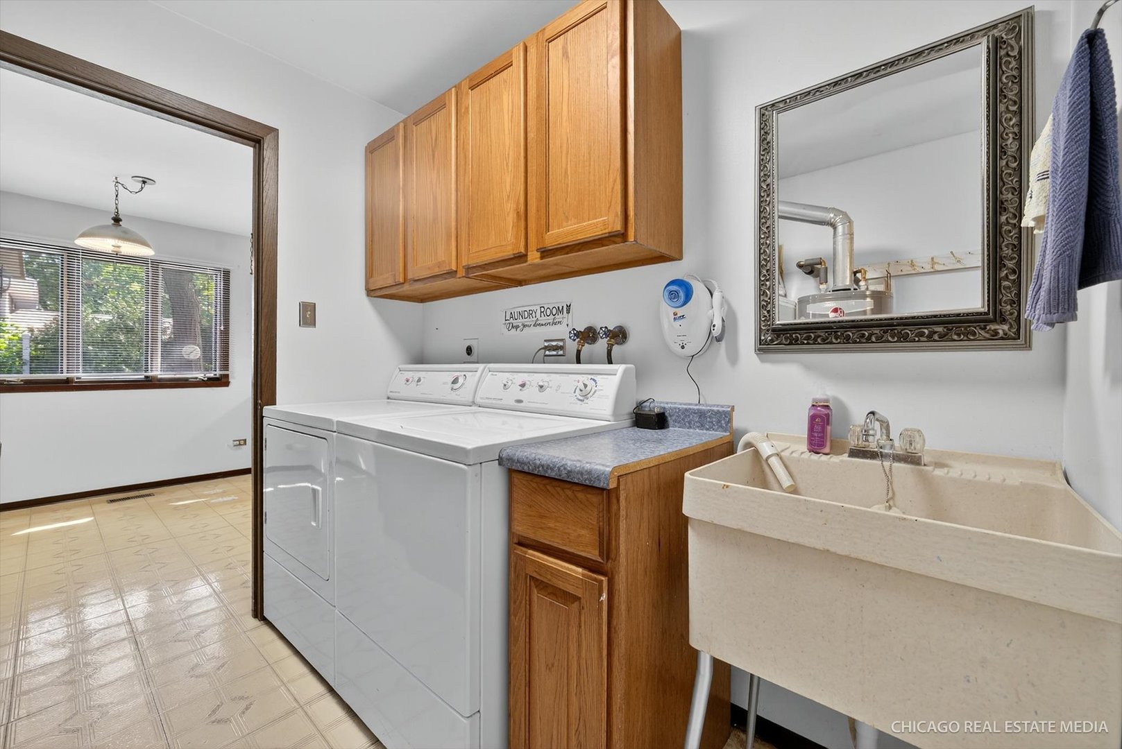 129 Caryville Lane, Schaumburg, IL 60193