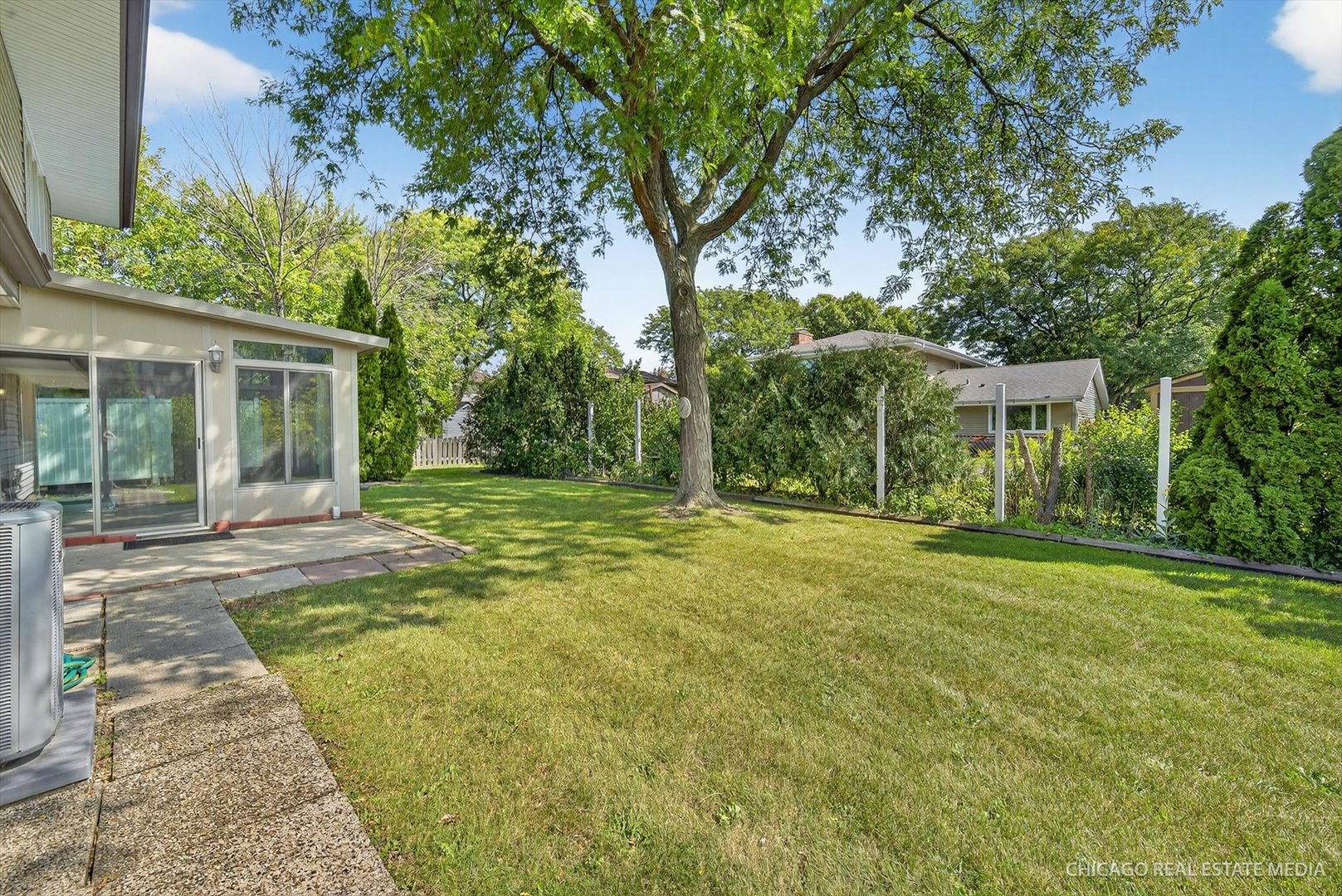 129 Caryville Lane, Schaumburg, IL 60193