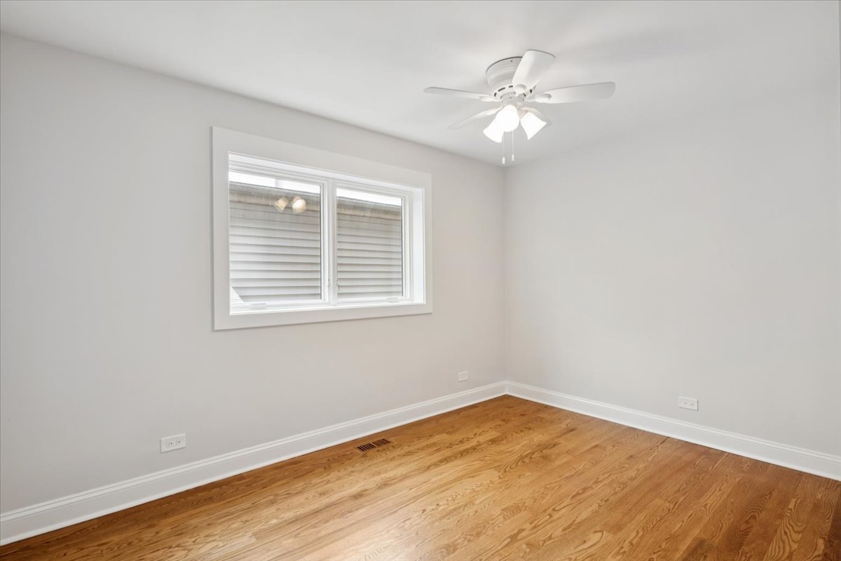 1905 N Nordica Avenue, Chicago, IL 60707