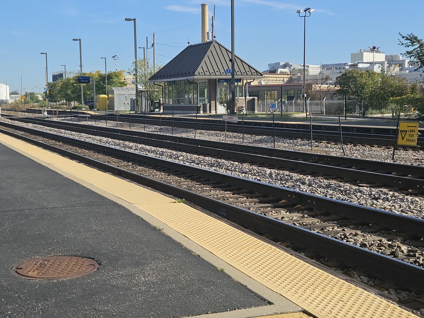 1905 N Nordica Avenue, Chicago, IL 60707