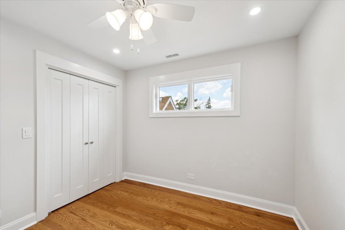 1905 N Nordica Avenue, Chicago, IL 60707