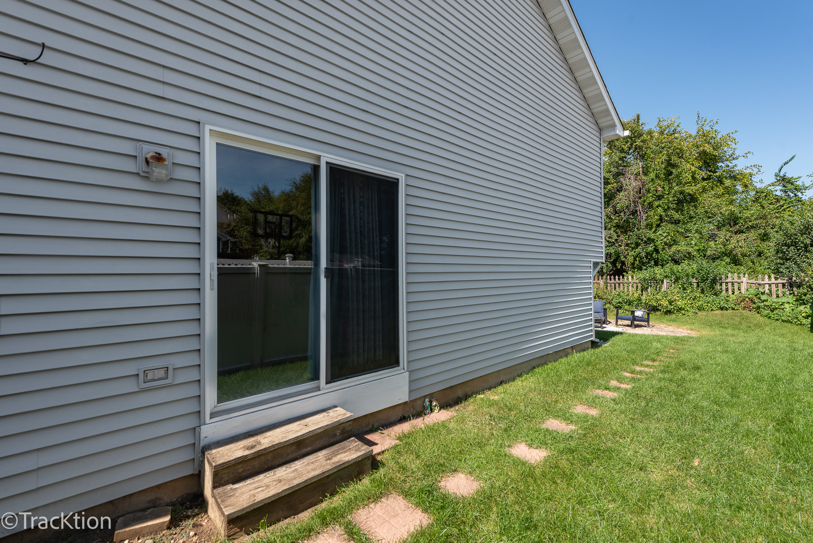 2703 Oak Ridge Lane, Joliet, IL 60435
