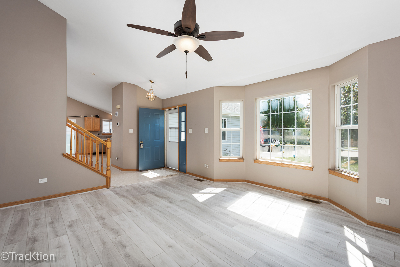 2703 Oak Ridge Lane, Joliet, IL 60435