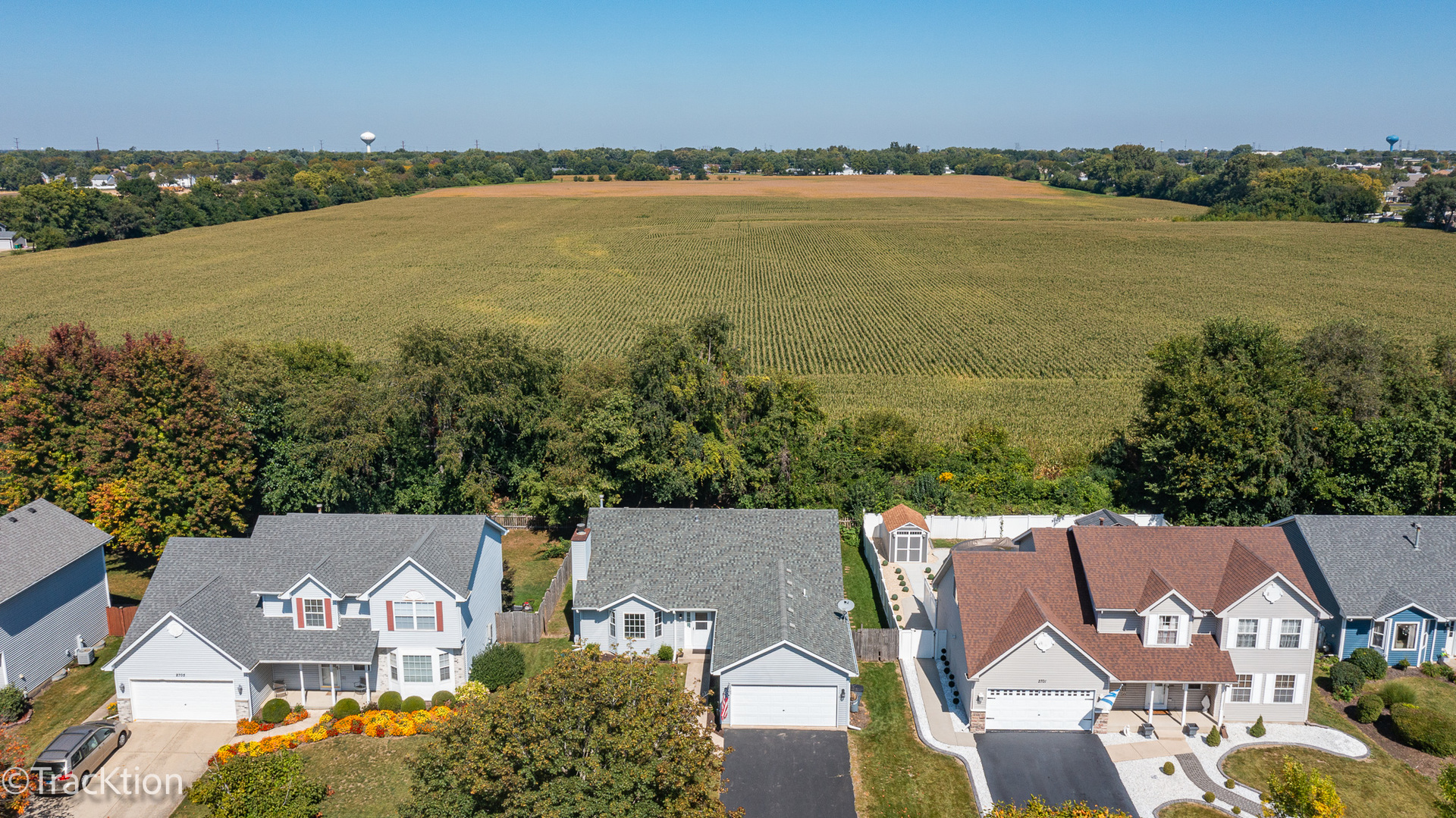 2703 Oak Ridge Lane, Joliet, IL 60435