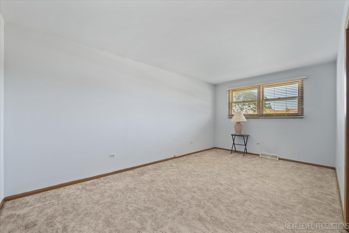 17418 Avon Lane, Tinley Park, IL 60487