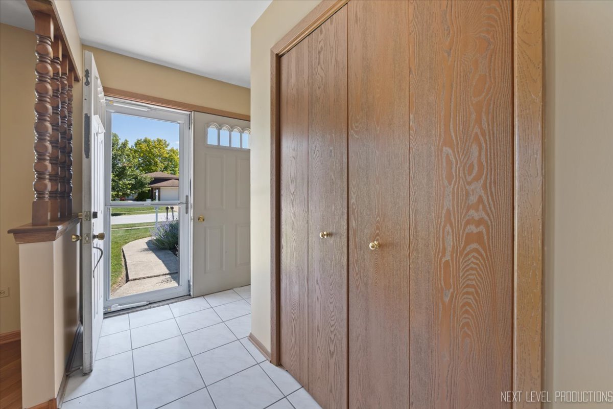 17418 Avon Lane, Tinley Park, IL 60487