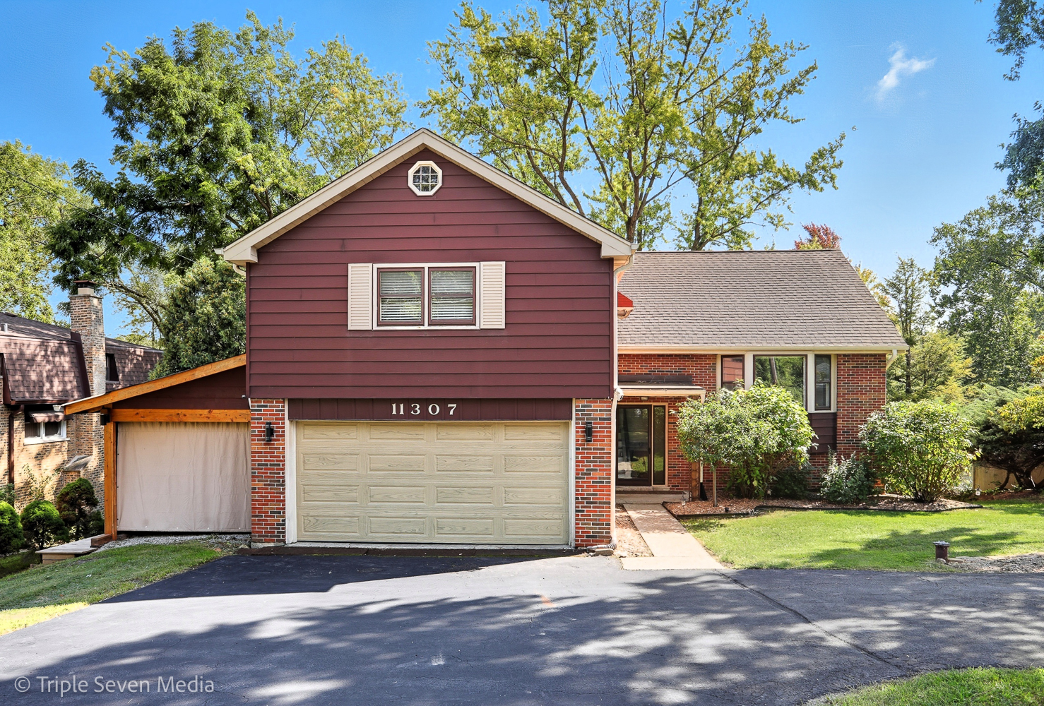 11307 German Church Road, Willow Springs, IL 60480