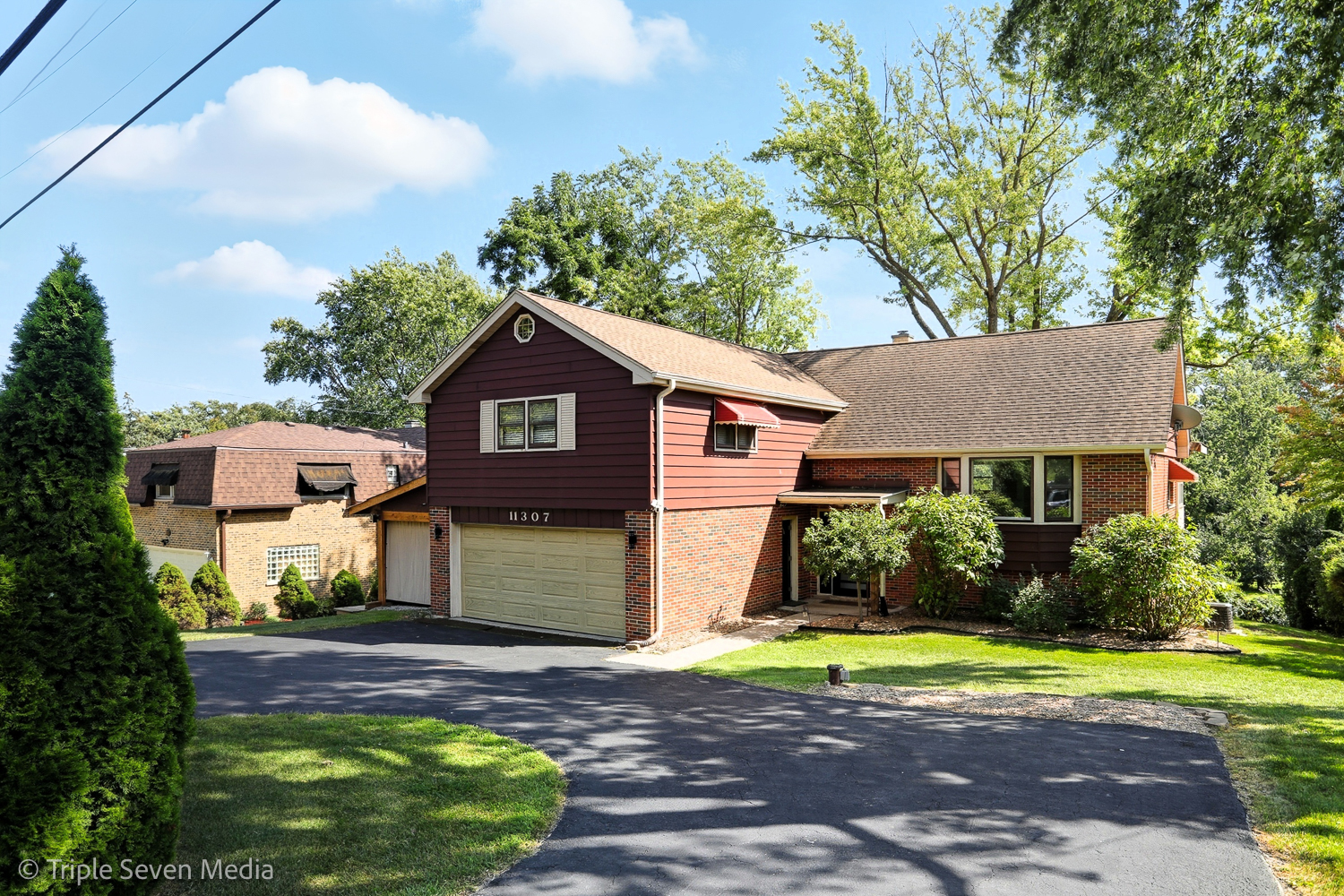 11307 German Church Road, Willow Springs, IL 60480