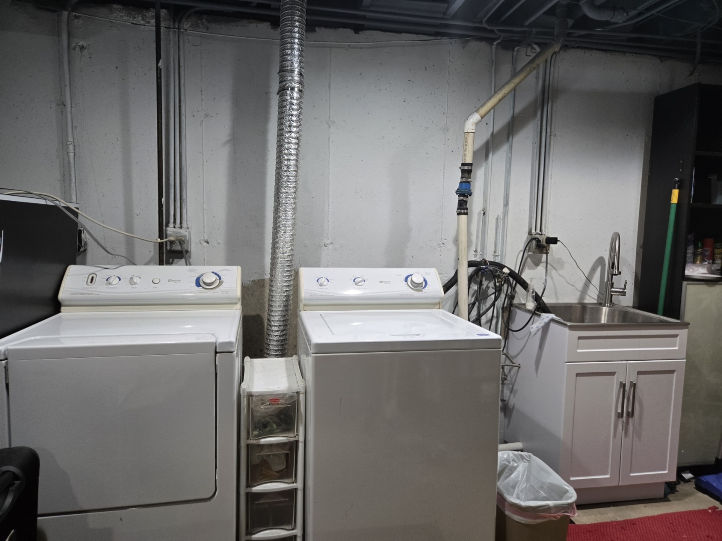 4400 Waubansie Lane, Lisle, IL 60532