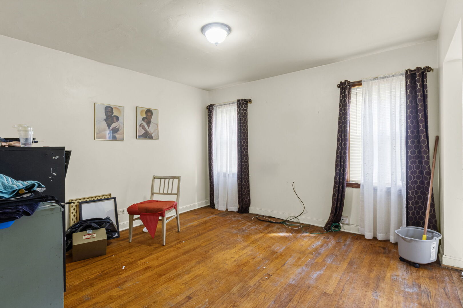 8043 S Yale Avenue, Chicago, IL 60620