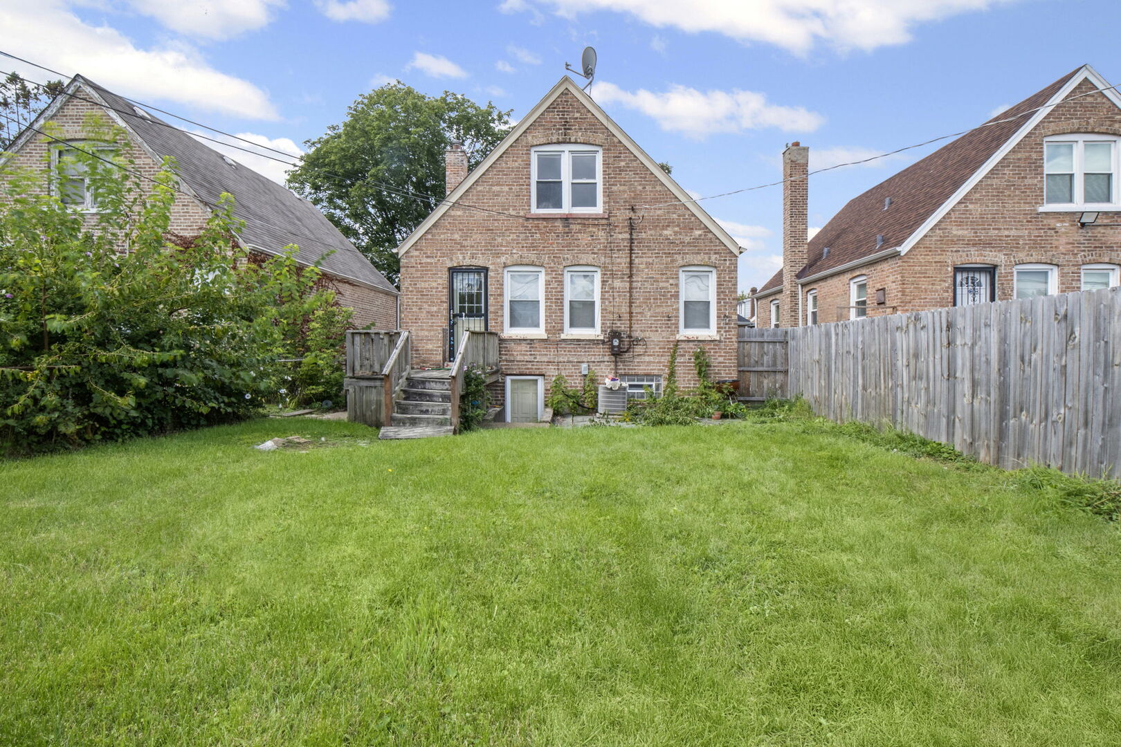 8043 S Yale Avenue, Chicago, IL 60620