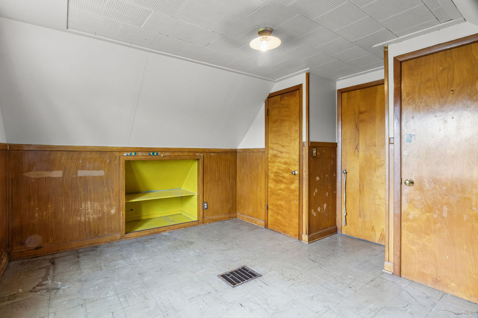 8043 S Yale Avenue, Chicago, IL 60620