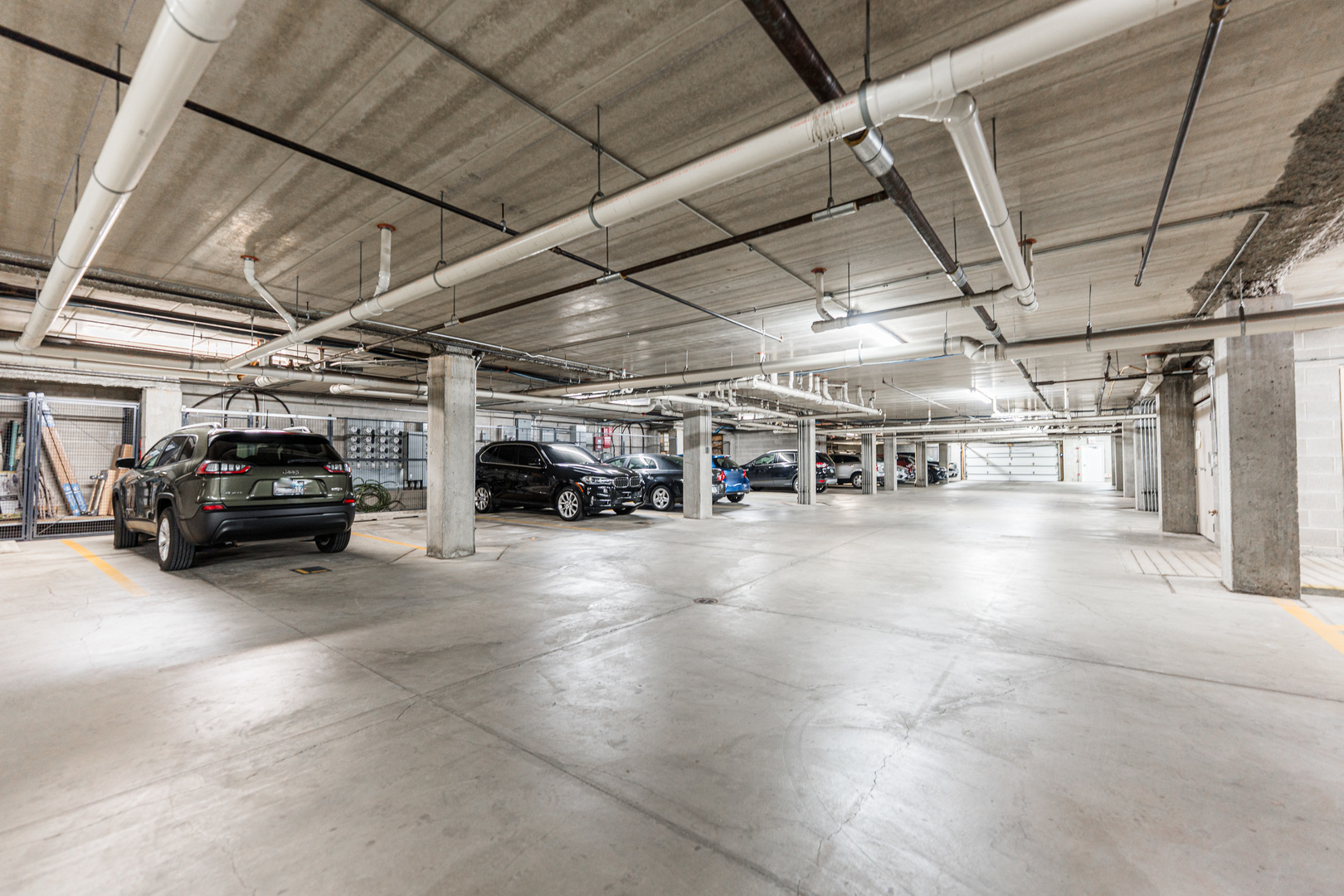 201 W Brush Hill Road #107, Elmhurst, IL 60126