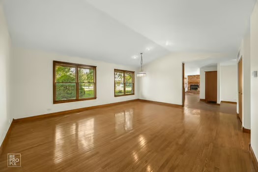 424 Massachusetts Avenue, Naperville, IL 60565