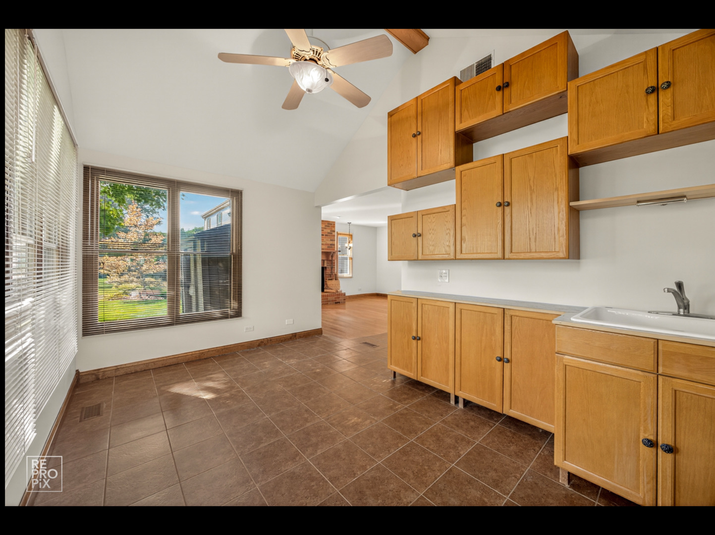 424 Massachusetts Avenue, Naperville, IL 60565