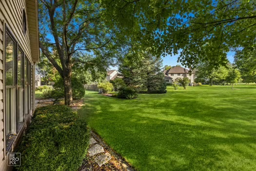 424 Massachusetts Avenue, Naperville, IL 60565