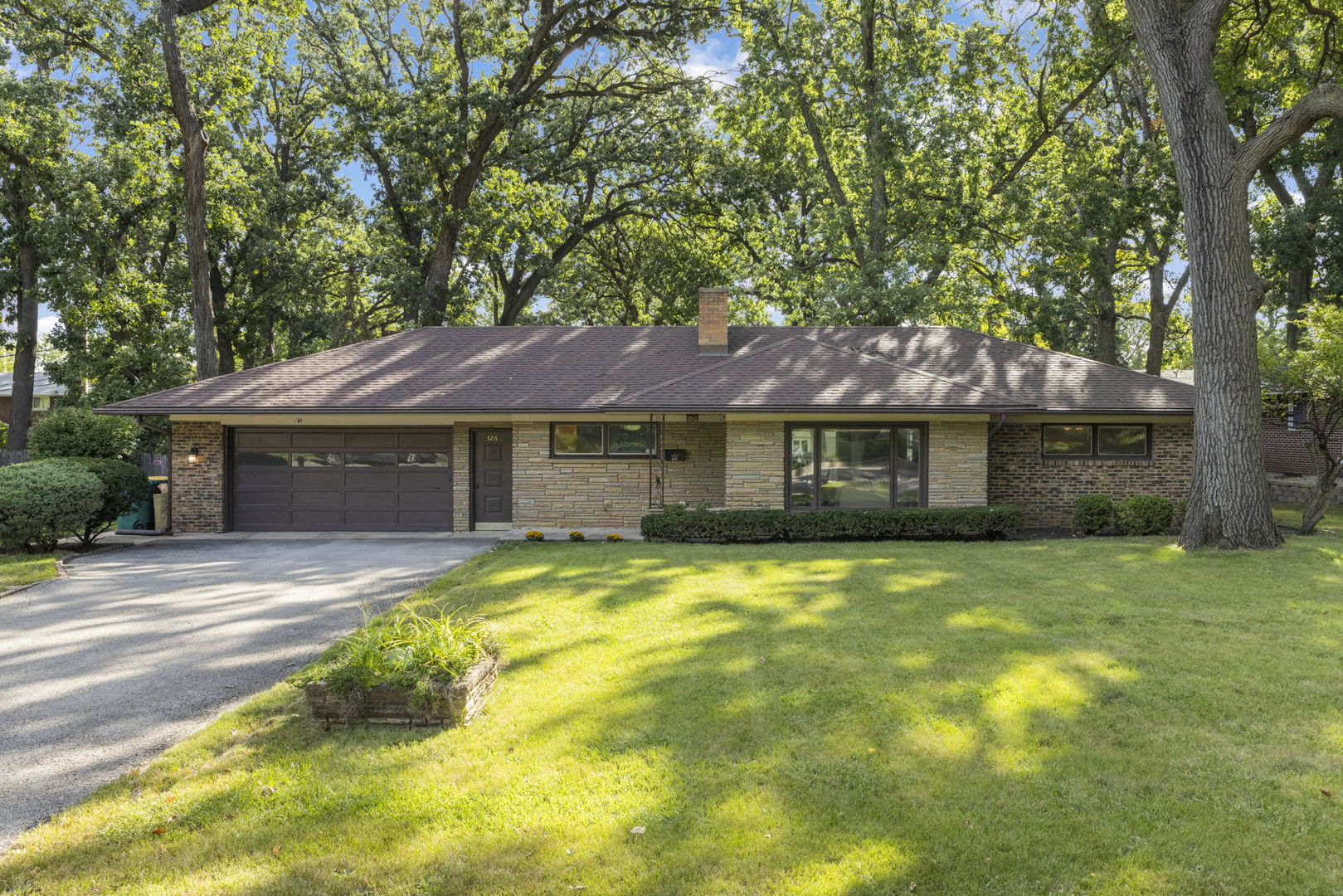 326 DWIGHT Avenue, Joliet, IL 60436