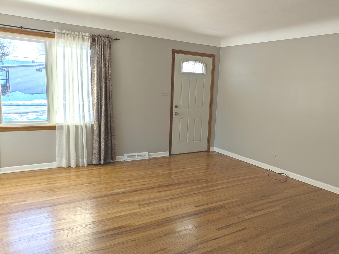 21W230 Pershing Avenue, Lombard, IL 60148