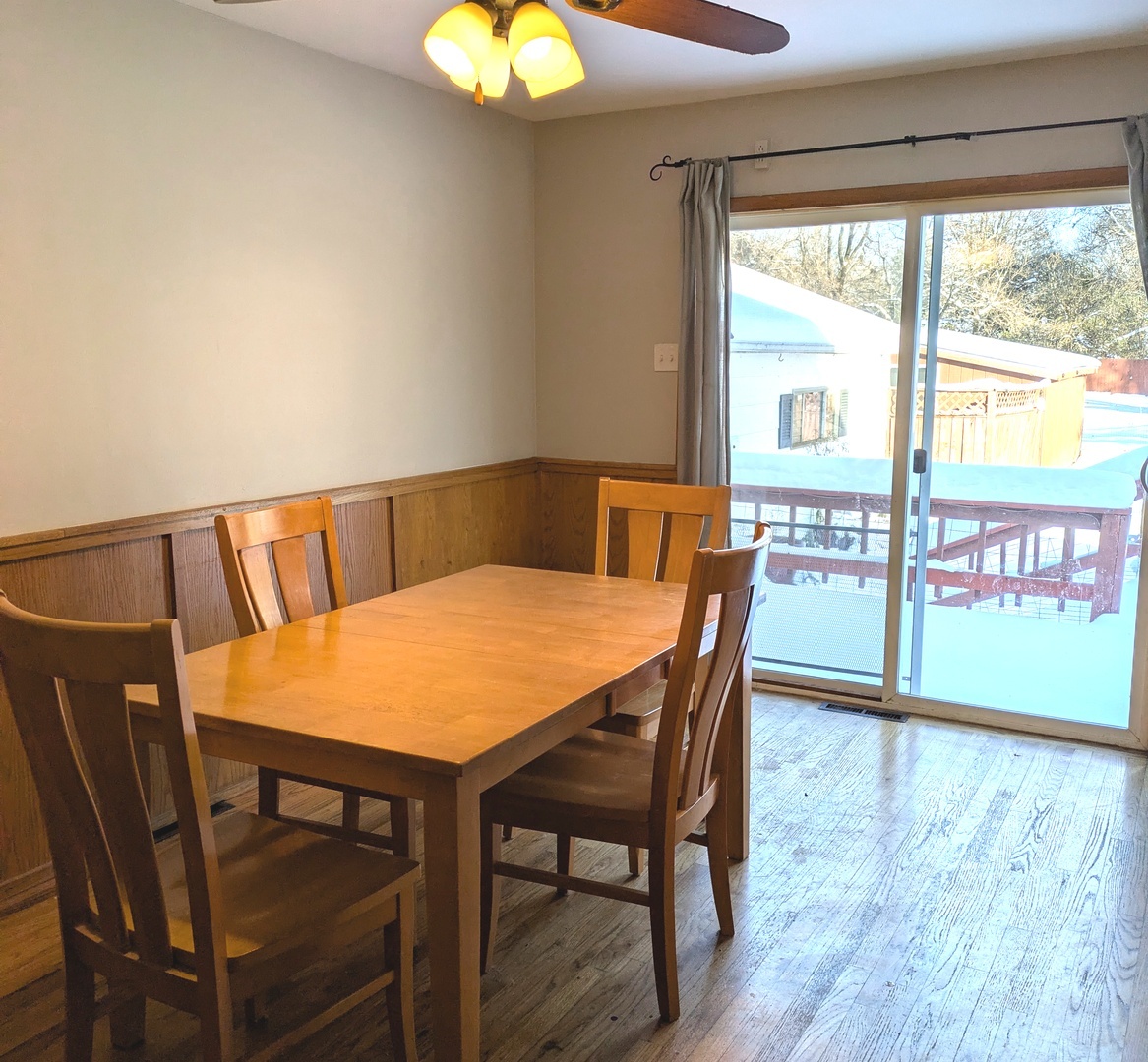 21W230 Pershing Avenue, Lombard, IL 60148