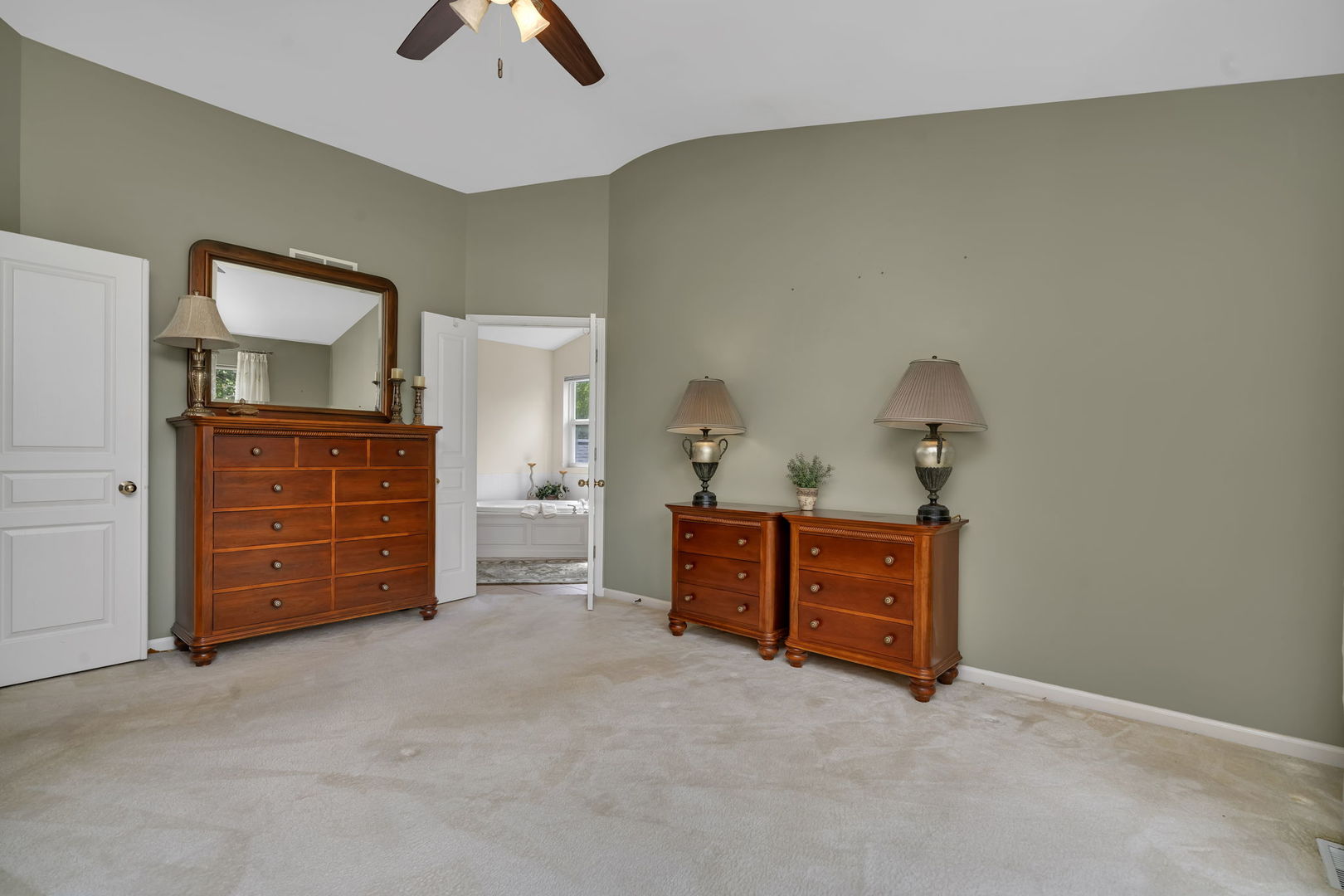 13028 Bradford Lane, Plainfield, IL 60585