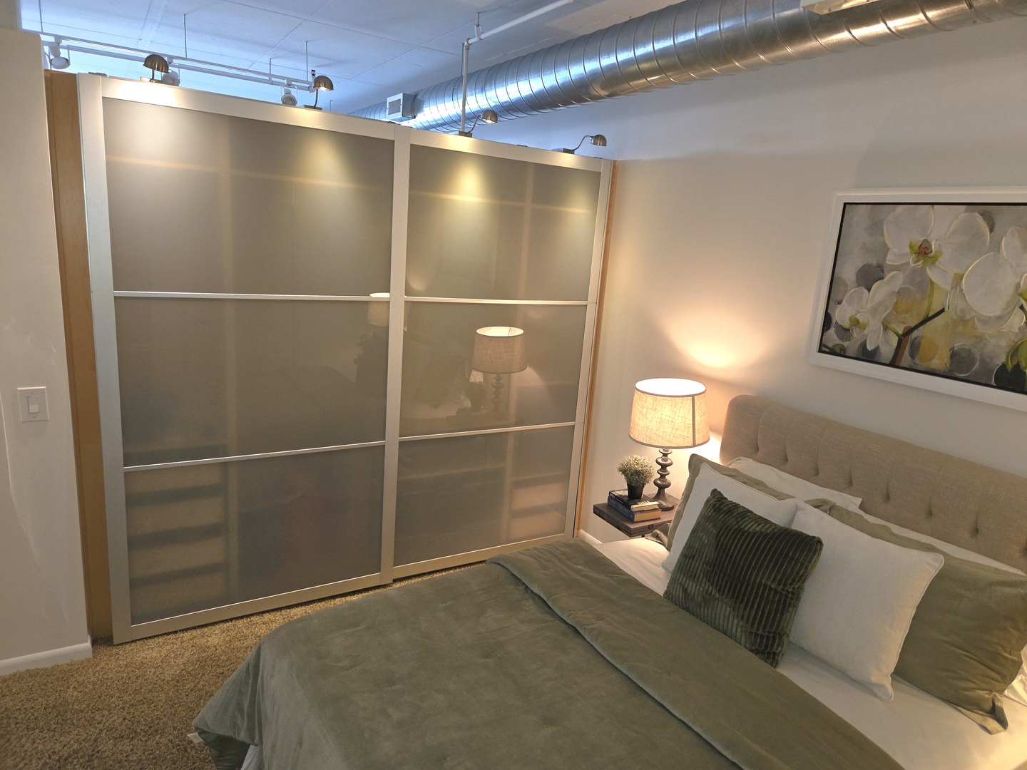 212 E Cullerton Street #1109, Chicago, IL 60616