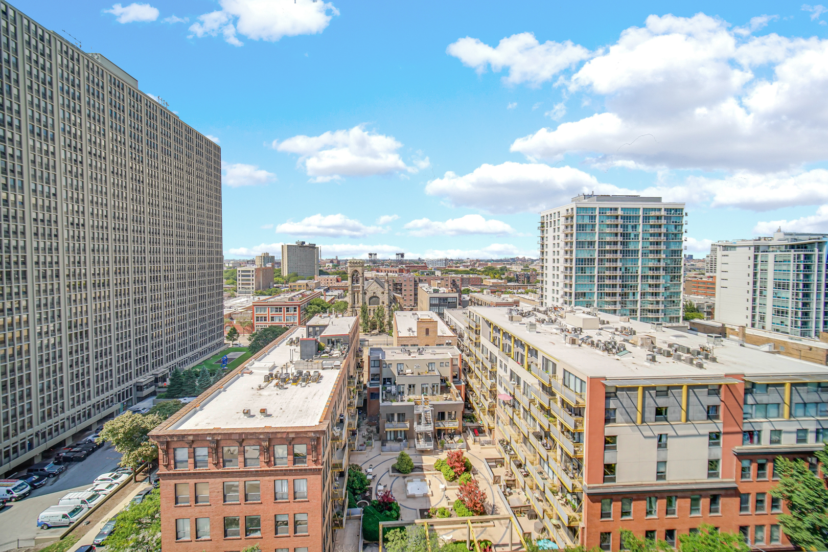 212 E Cullerton Street #1109, Chicago, IL 60616
