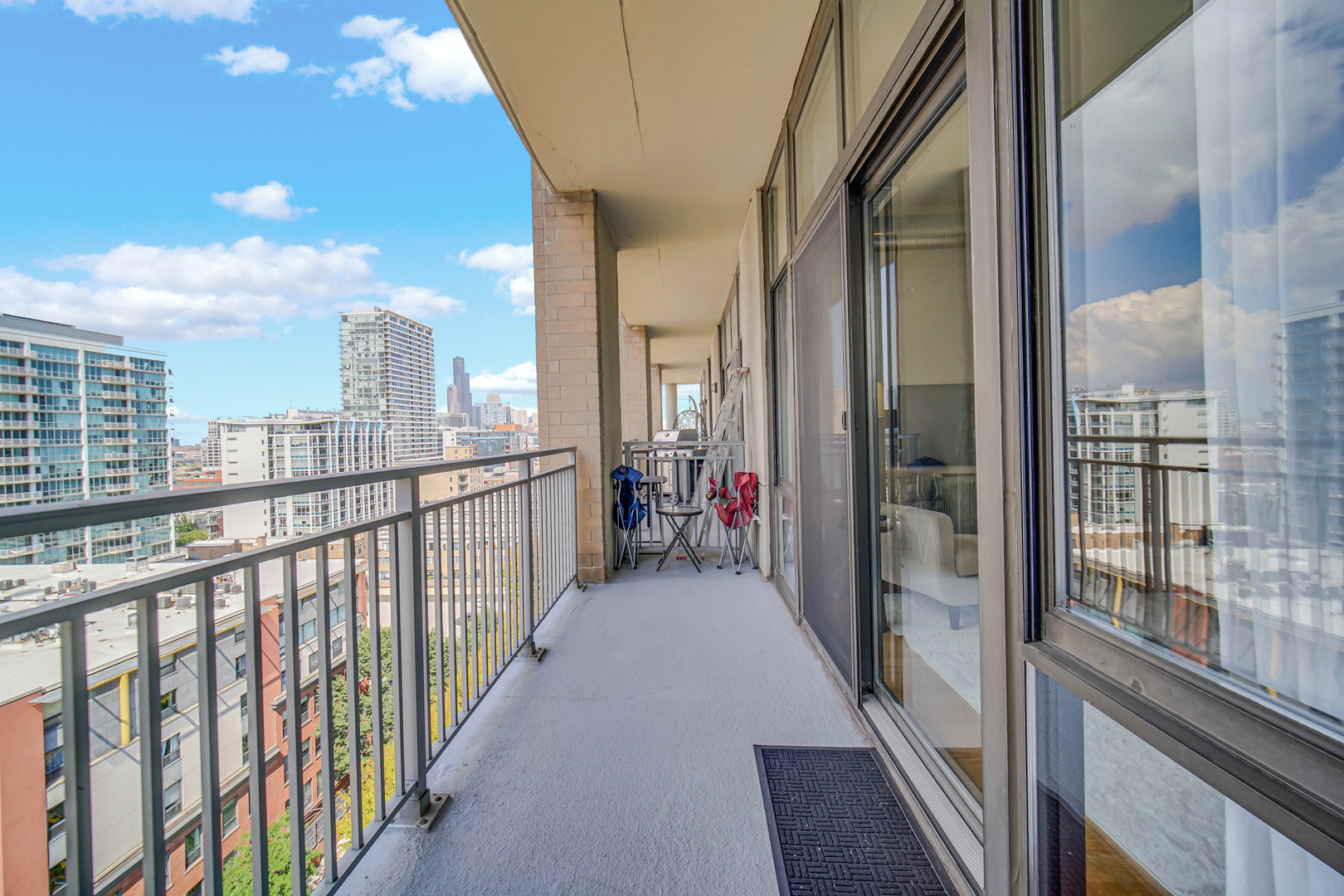 212 E Cullerton Street #1109, Chicago, IL 60616
