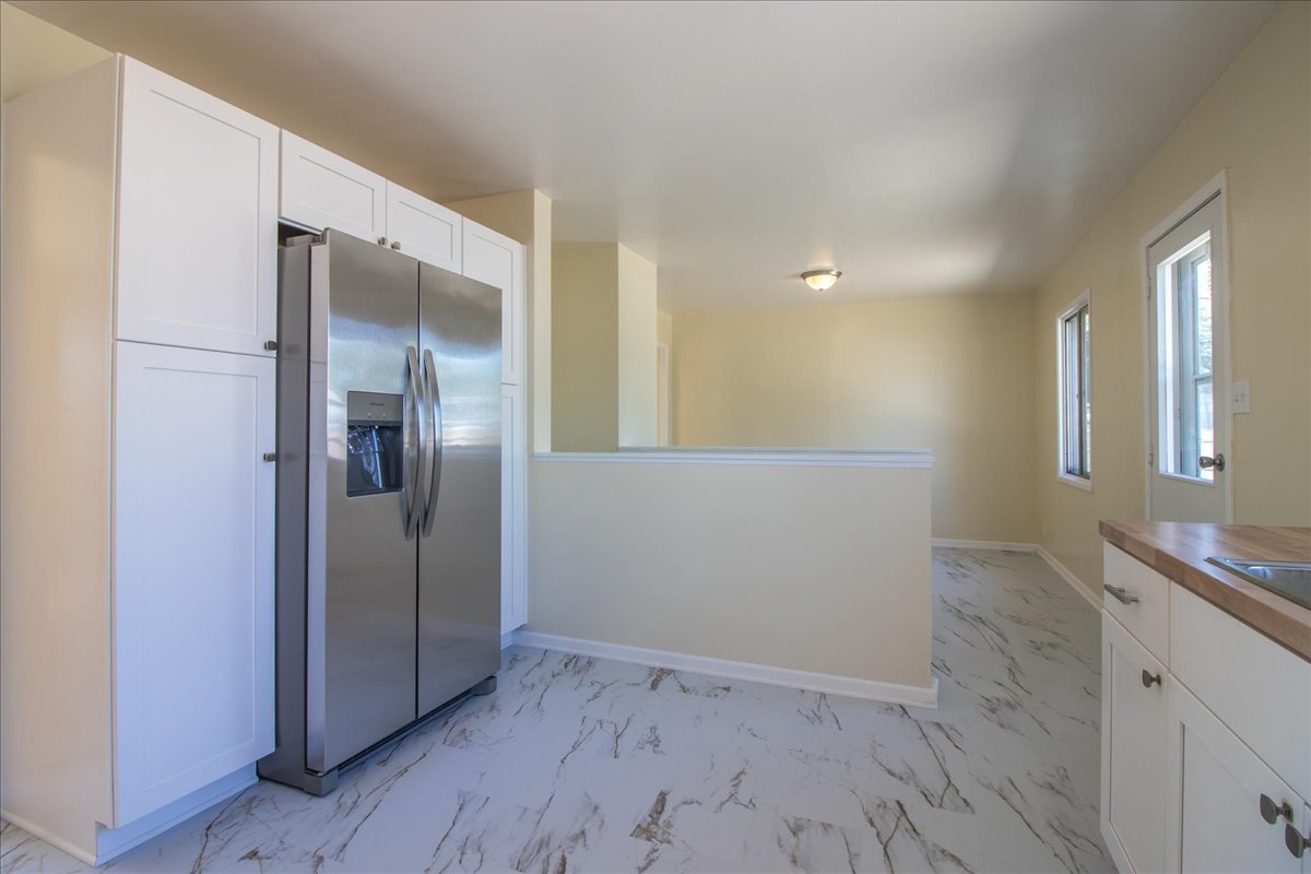 2211 Black Road, Joliet, IL 60435