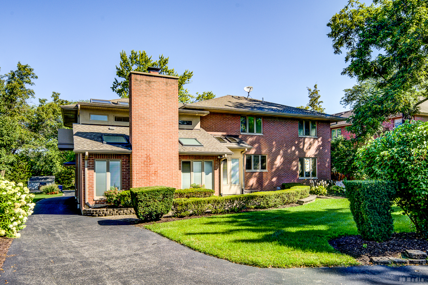 807 Hitchcock Avenue, Lisle, IL 60532