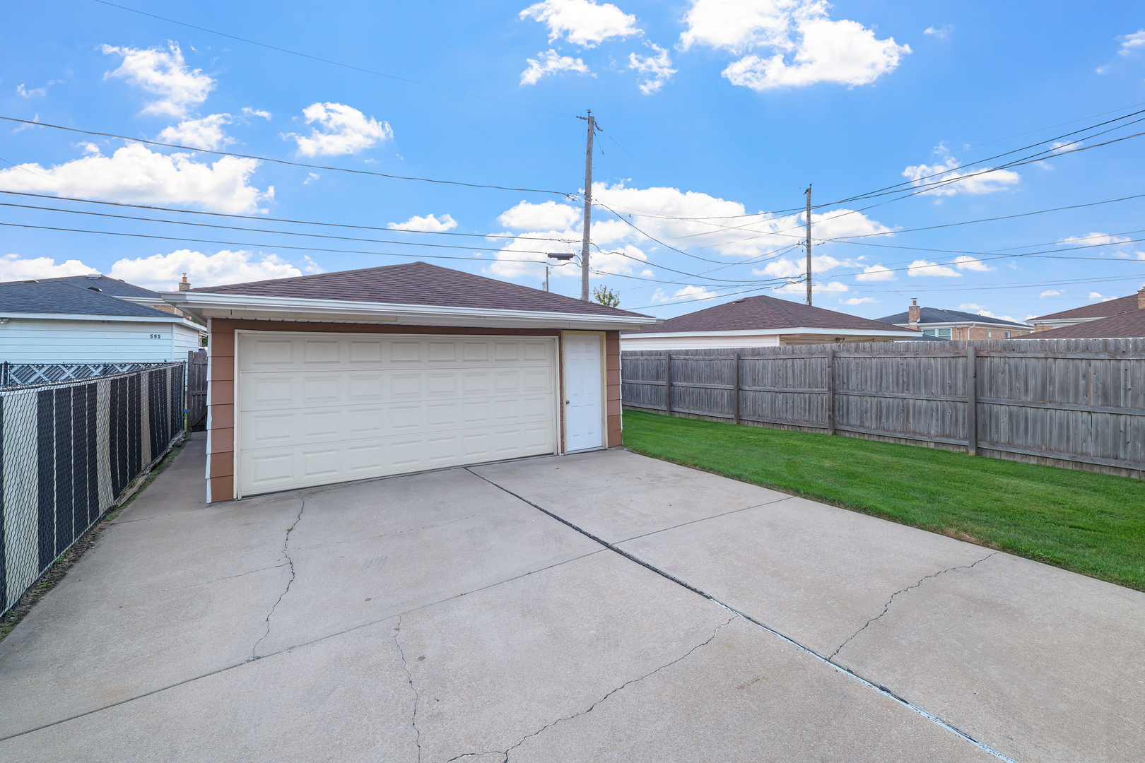 590 Exchange Avenue, Calumet City, IL 60409