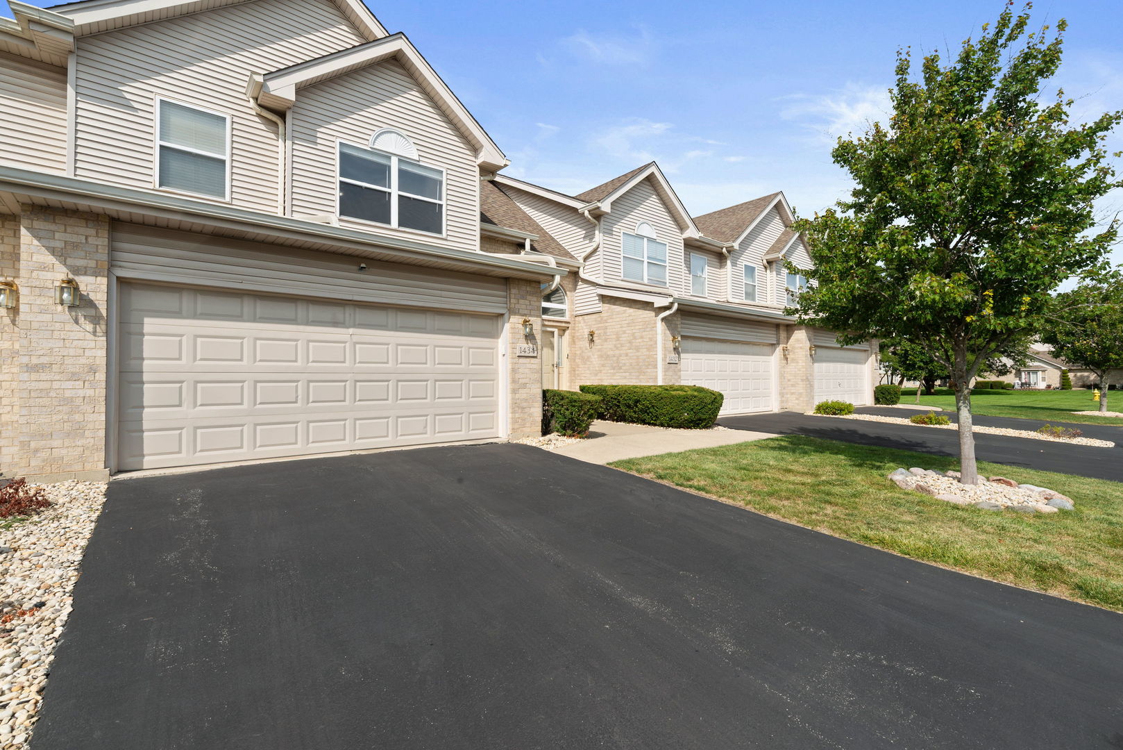 1434 Joyce Drive, Flossmoor, IL 60422