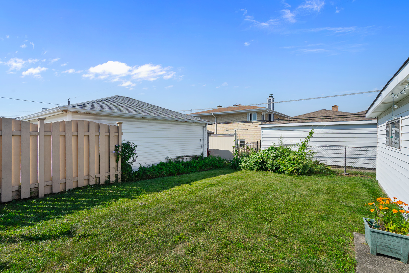 3821 Emerson Drive, Schiller Park, IL 60176