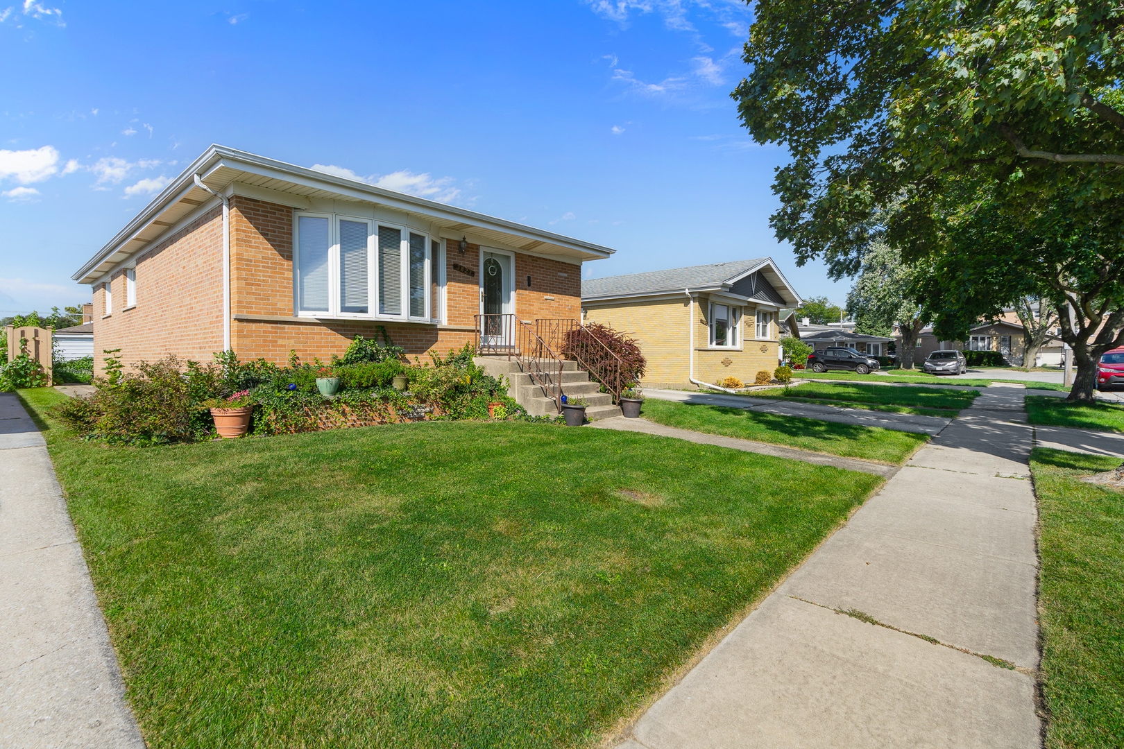 3821 Emerson Drive, Schiller Park, IL 60176