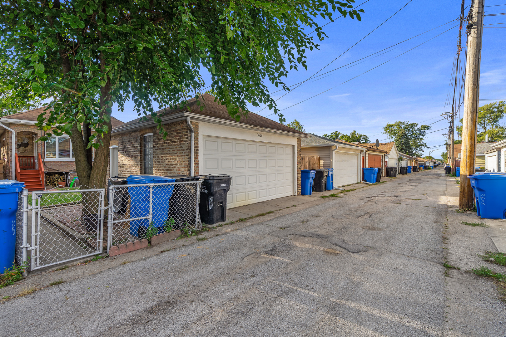 3629 N Sayre Avenue, Chicago, IL 60634