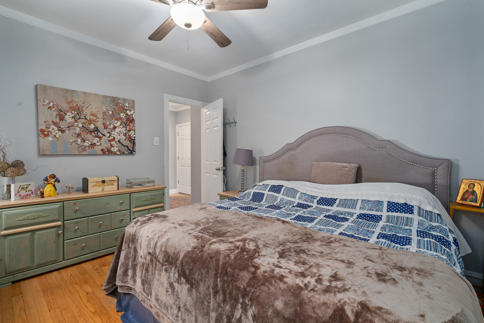 3629 N Sayre Avenue, Chicago, IL 60634