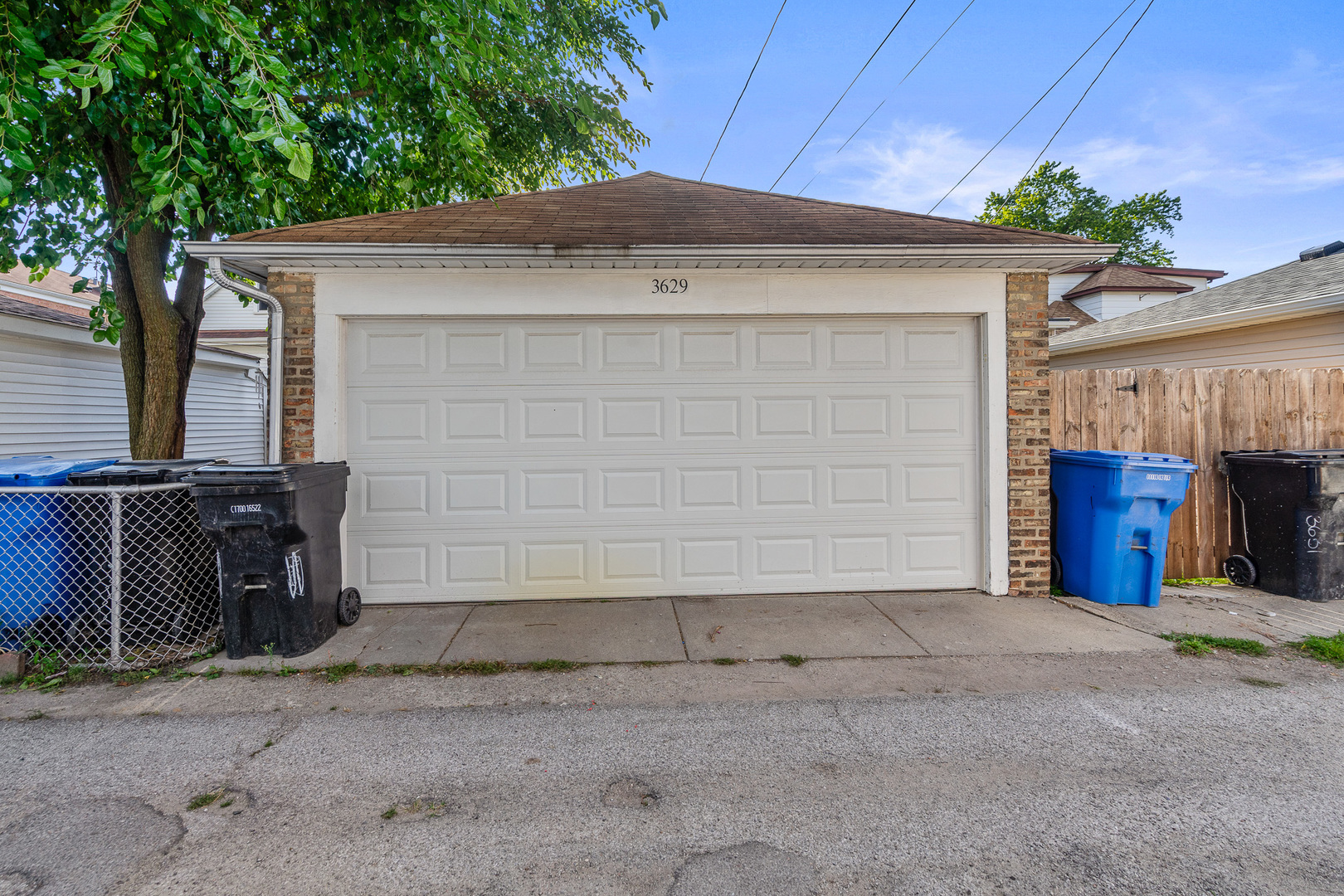 3629 N Sayre Avenue, Chicago, IL 60634