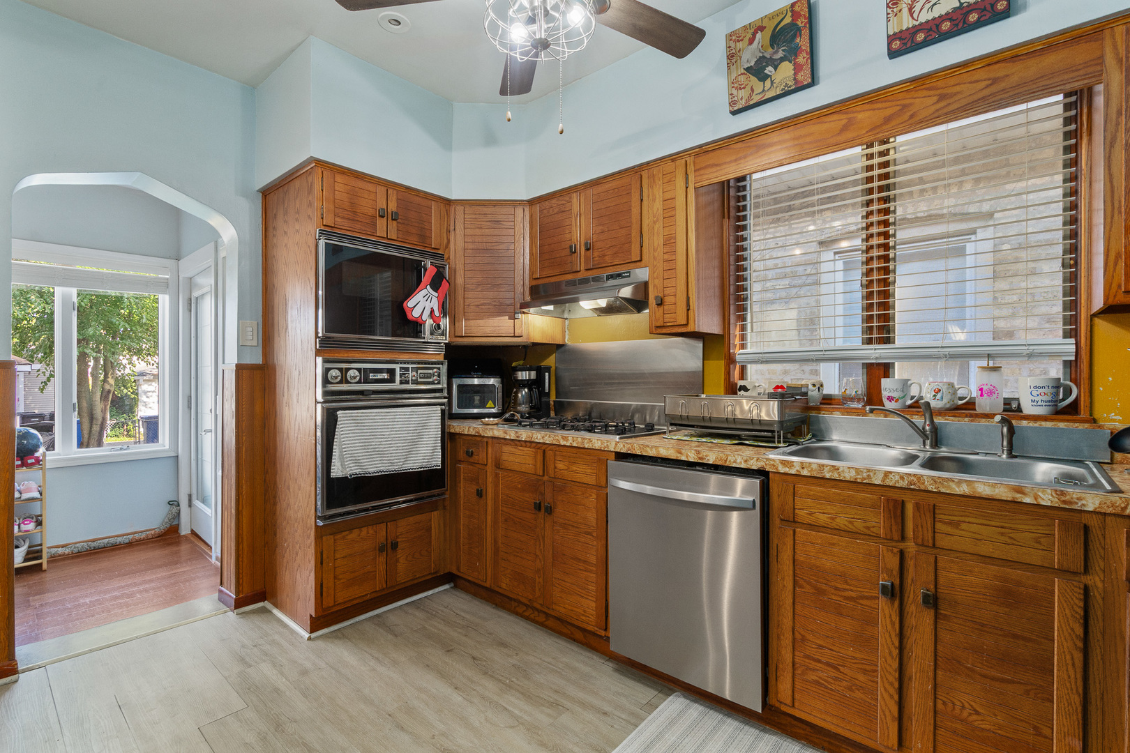 3629 N Sayre Avenue, Chicago, IL 60634