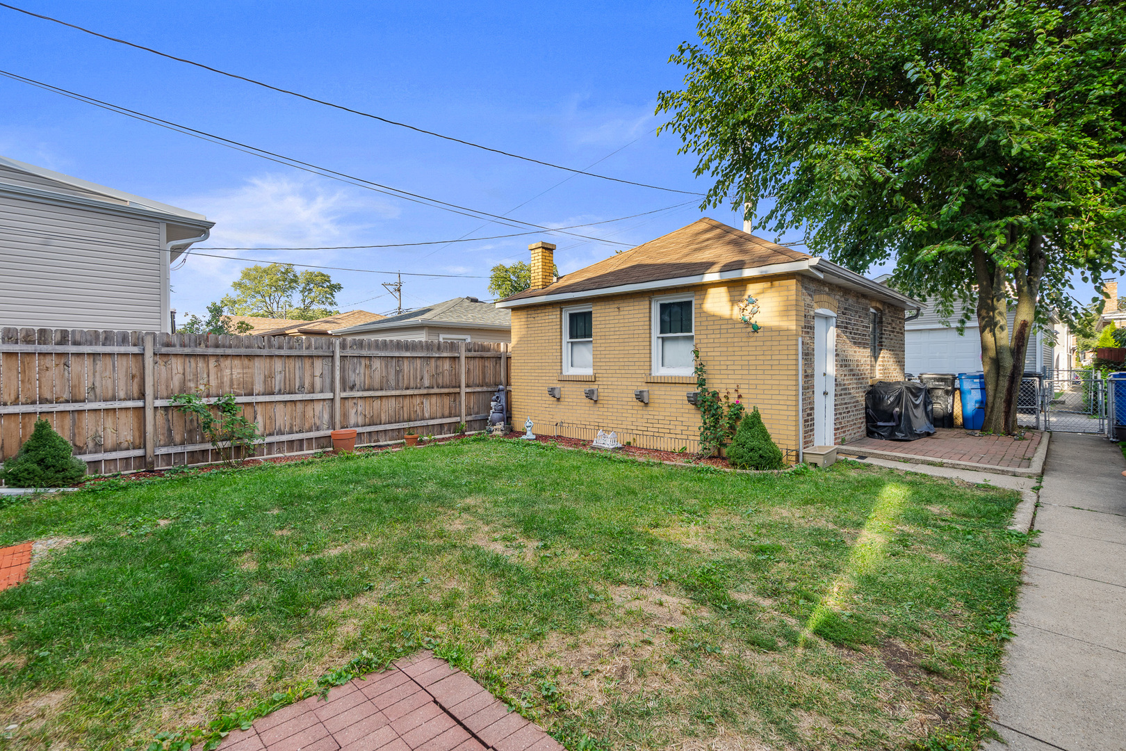 3629 N Sayre Avenue, Chicago, IL 60634
