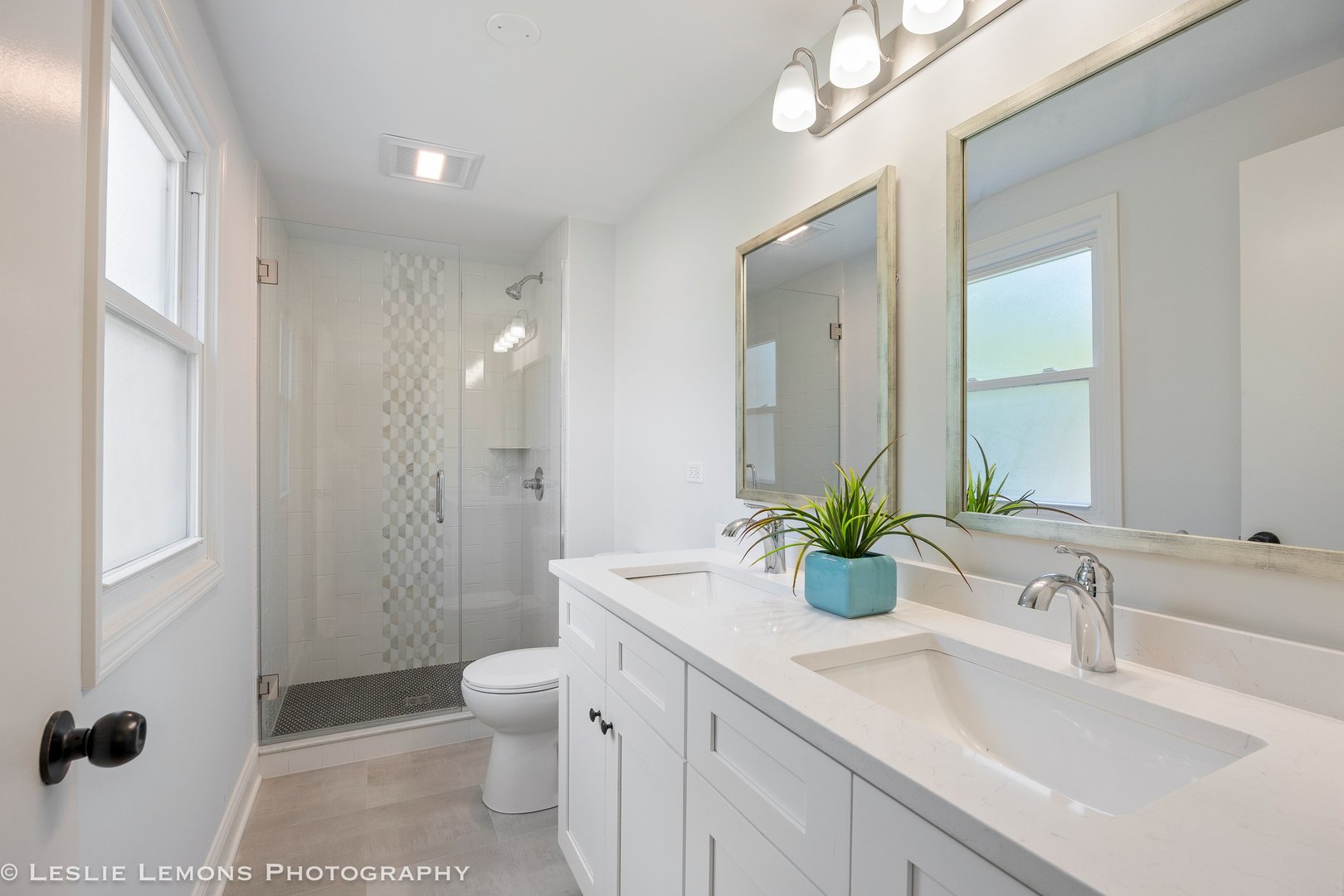 1425 Stonegate Road, Naperville, IL 60540