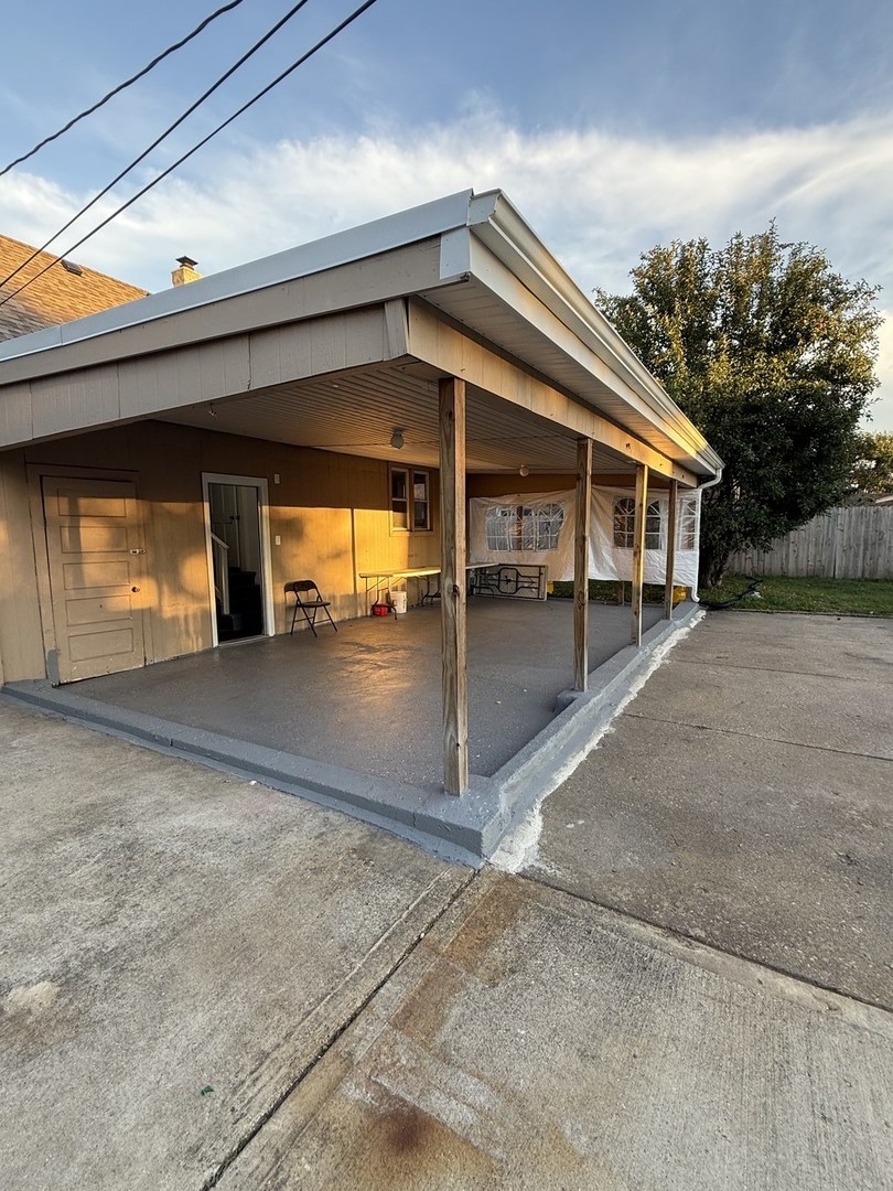 1622 N 43rd Avenue, Stone Park, IL 60165